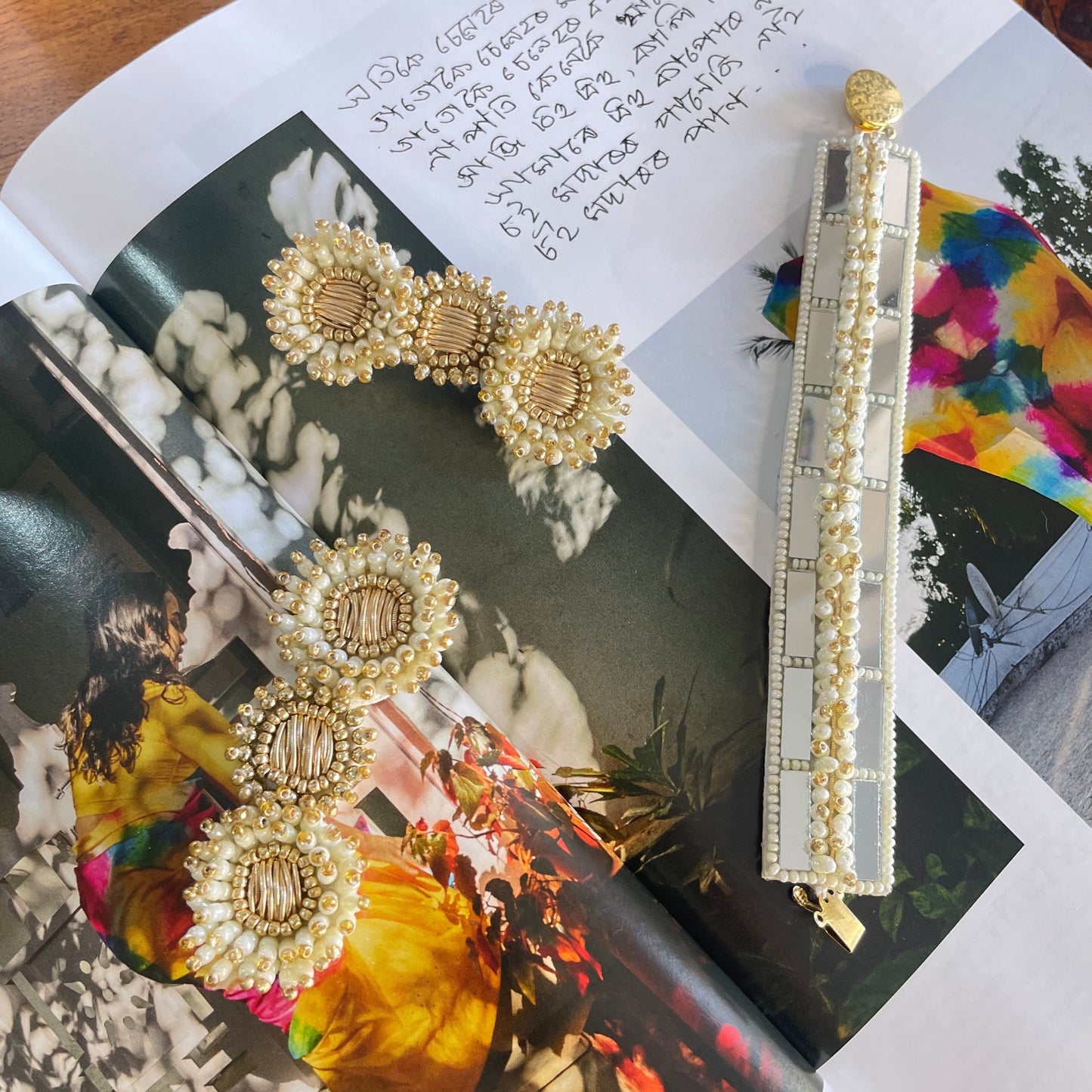 Begam Golden Ear cuff