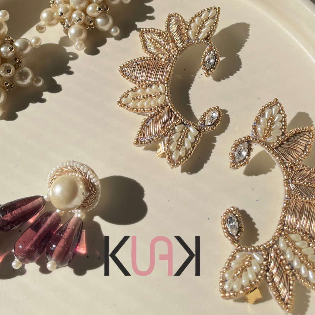 Maharani Golden Ear cuff