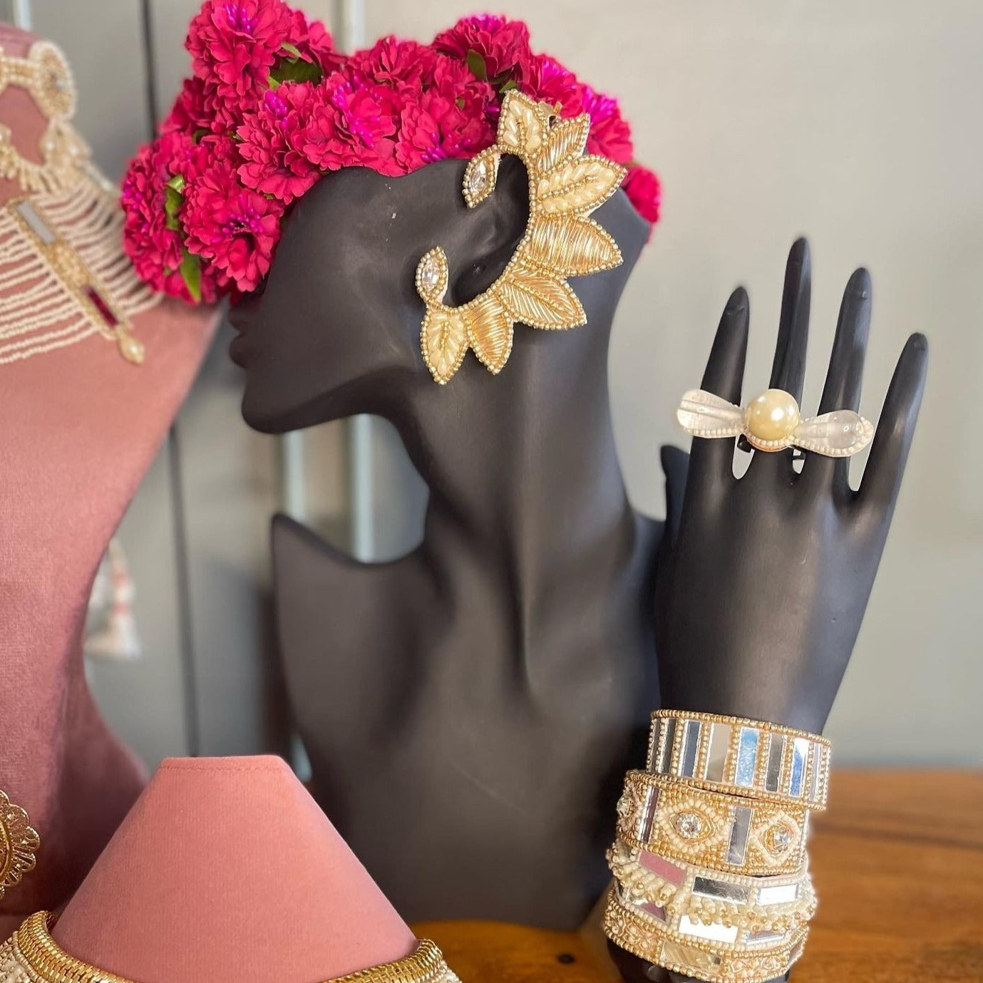 Maharani Golden Ear cuff