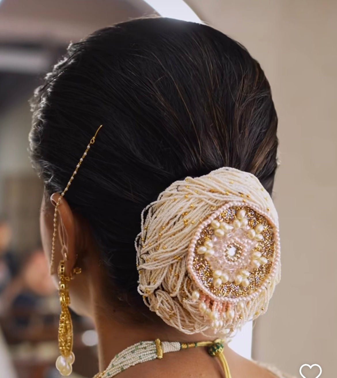 Pearl Bun cover