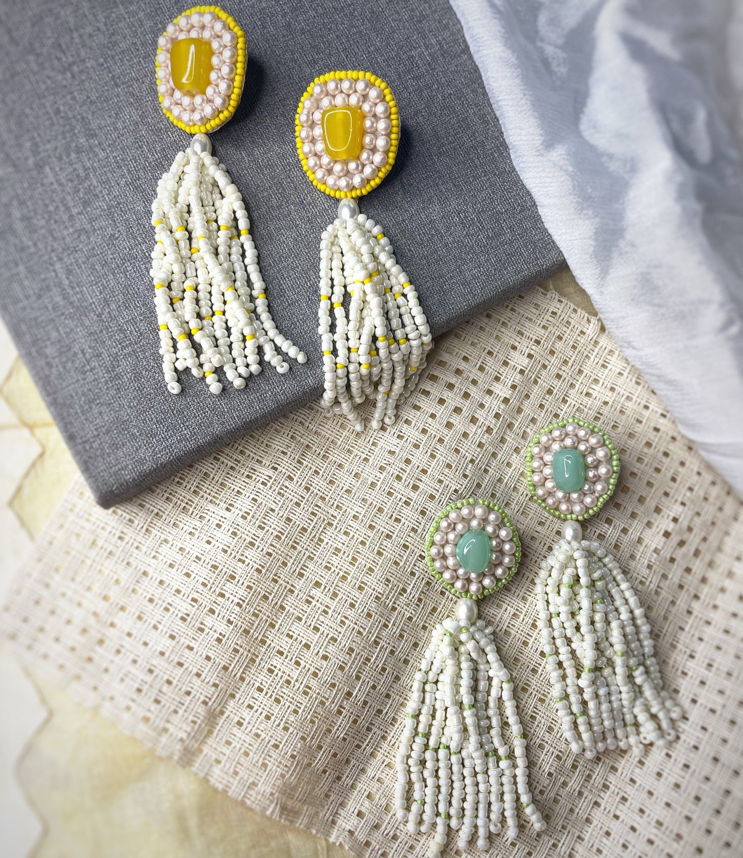 Color stone Hangings Earrings