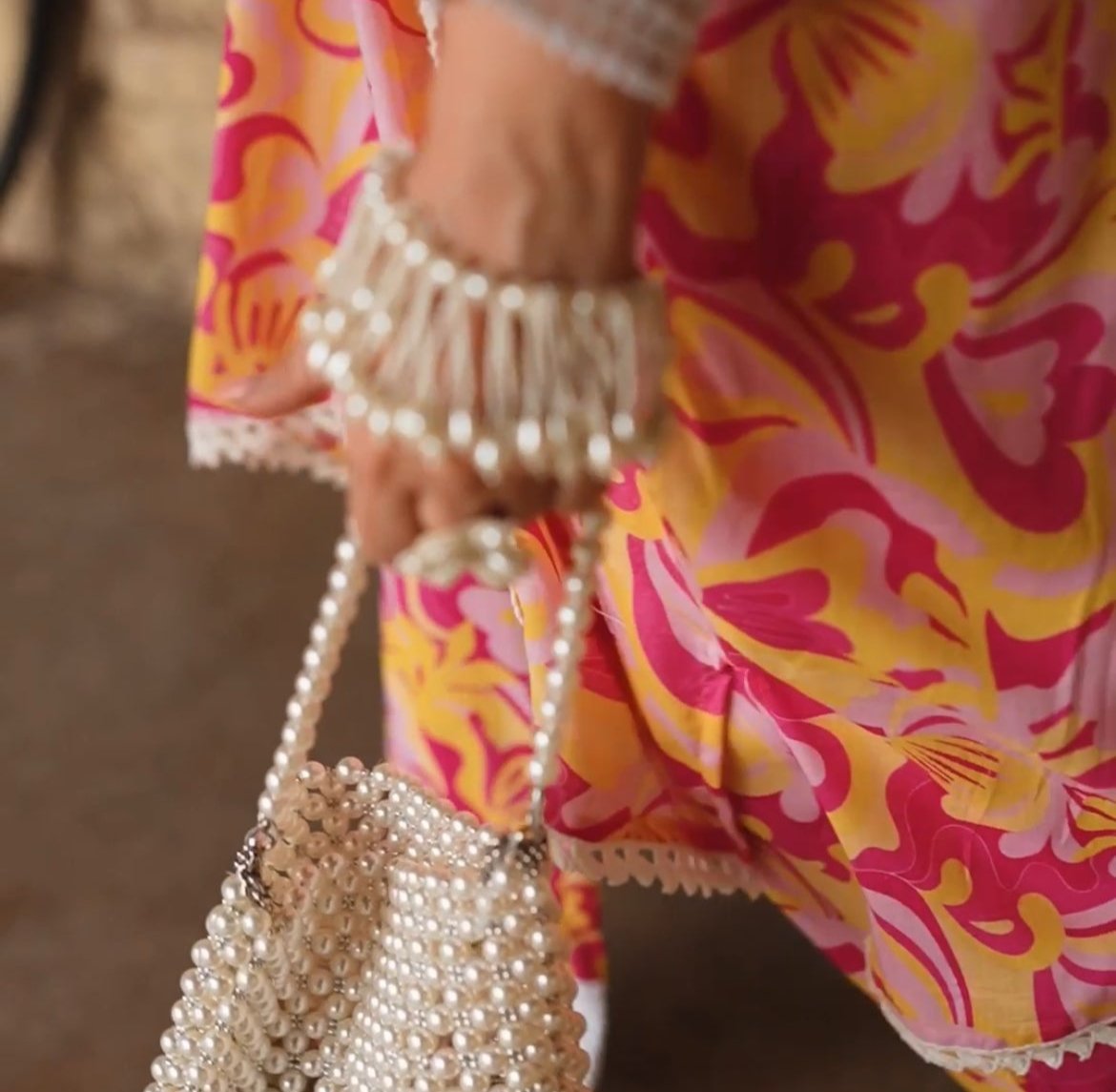 Pearl Hangings Bracelet