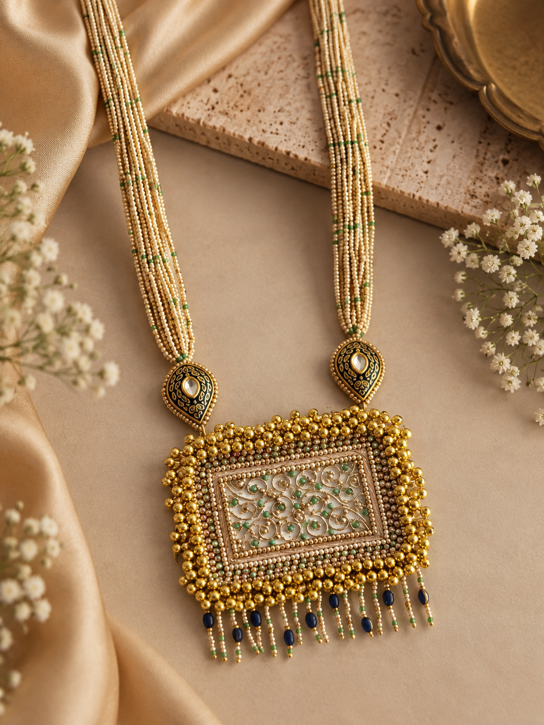 Ramba Golden Necklace