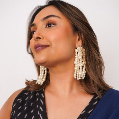 Pearl Hanging Earrings