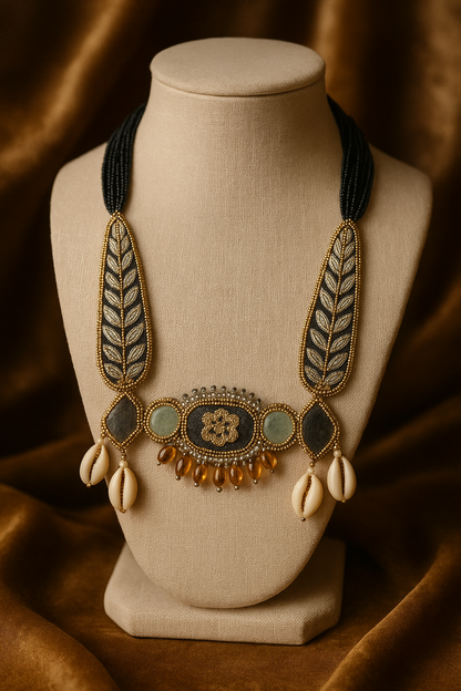 Trisha long Necklace