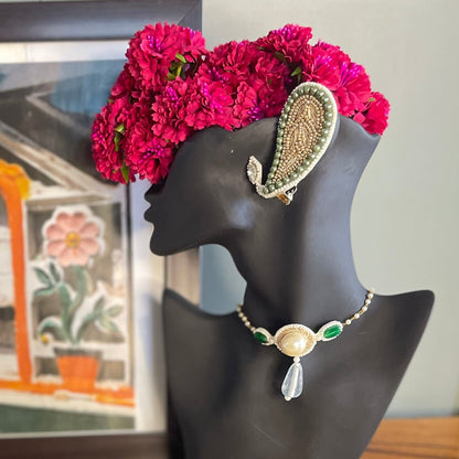 Ambi Golden Ear cuff