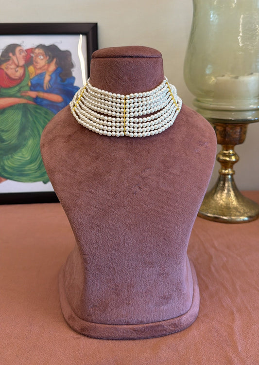 Classic Pearl Necklace