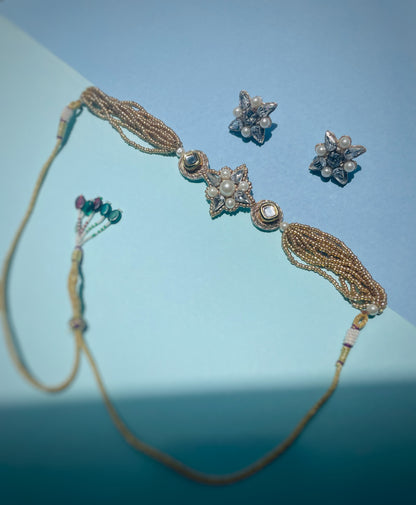 Akia Golden Necklace set