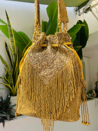 Riawa Golden Potli