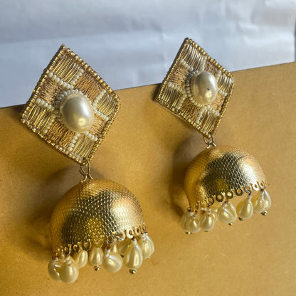 Rajwada Jhumkas with Pearls hangings