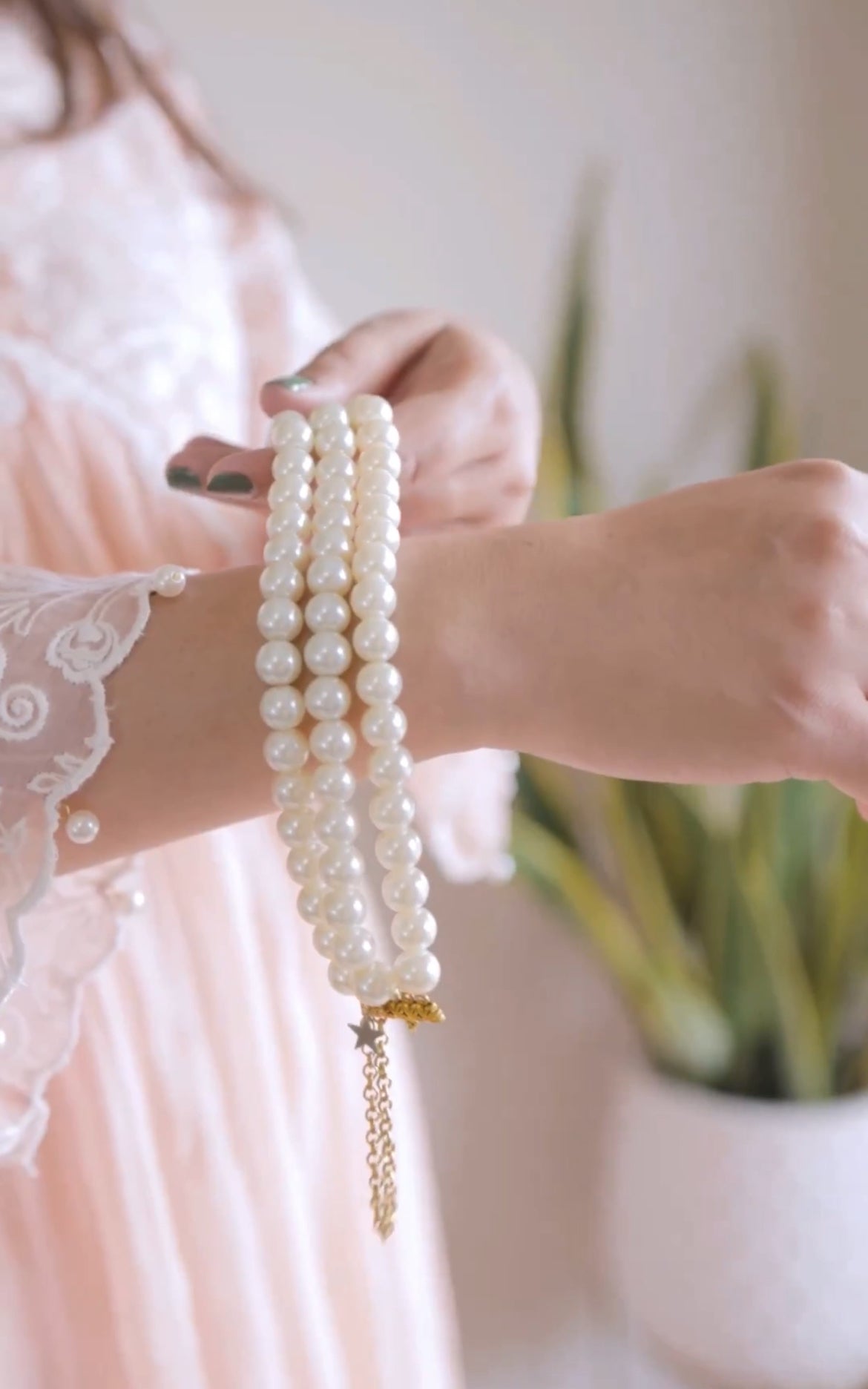 Pearl Layer Jewellery- Set of 3