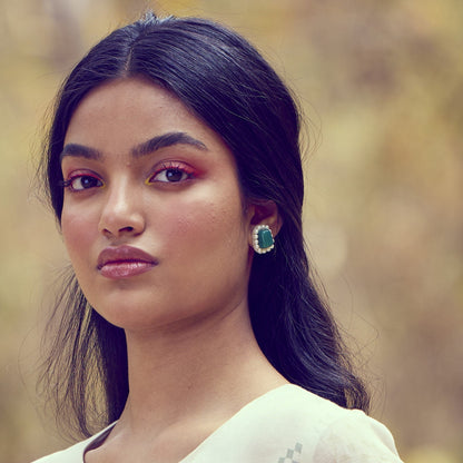 Color stone Studs Earrings