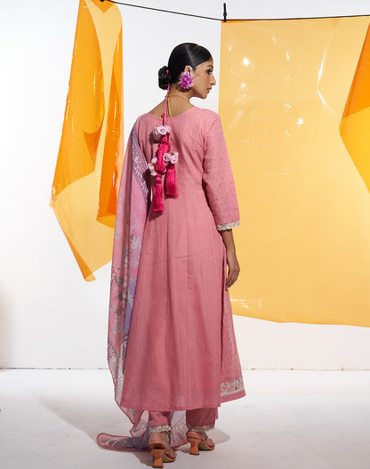 Pink flower Parandi