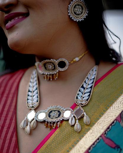 Trisha long Necklace