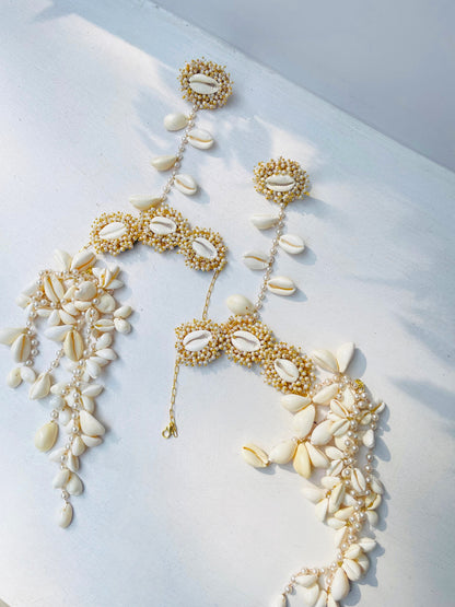 Shell Hathphool & Kaleera